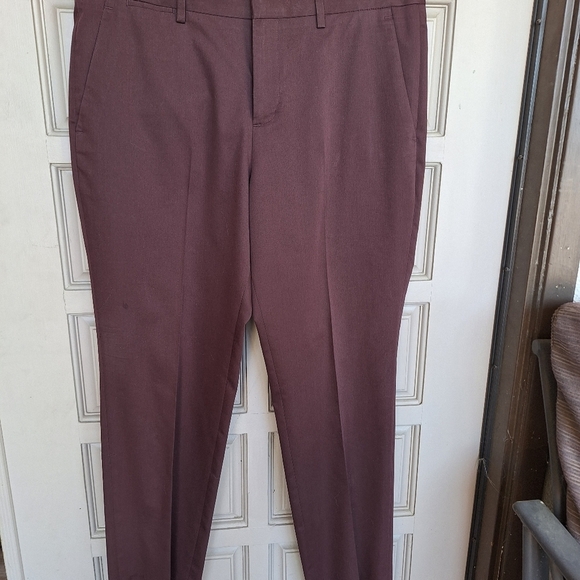 Express 2 Piece Pants Suit Slim Fit Pants Sz33/30 Jacket Sz14? Maroon 2 Buttons - Picture 10 of 12